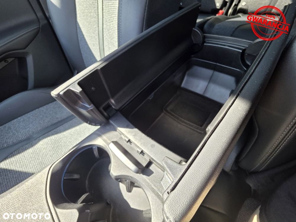 Peugeot 5008 - 37