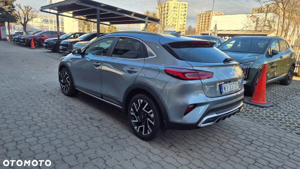 Kia XCeed 1.6 T-GDI M DCT - 4
