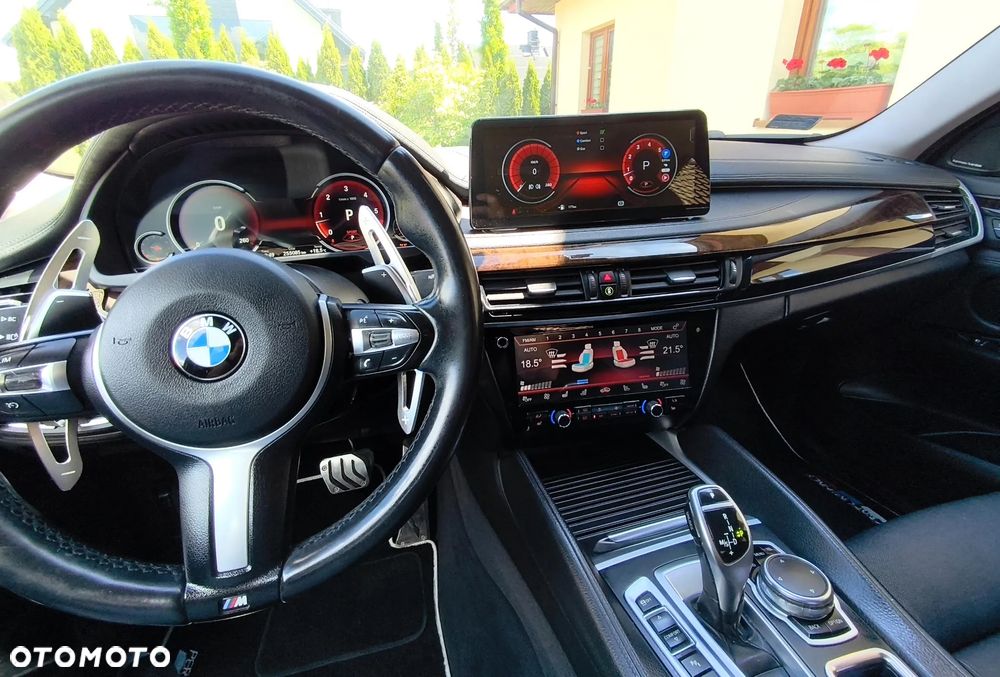 BMW X6 xDrive30d - 16