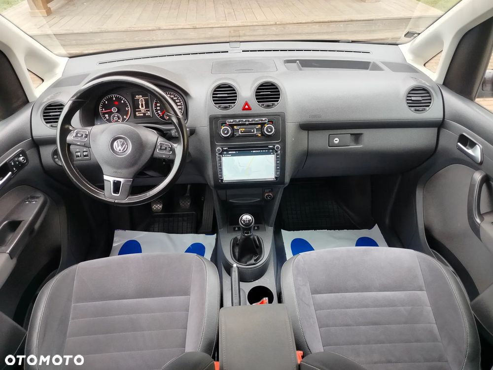 Volkswagen Caddy Highline - 29