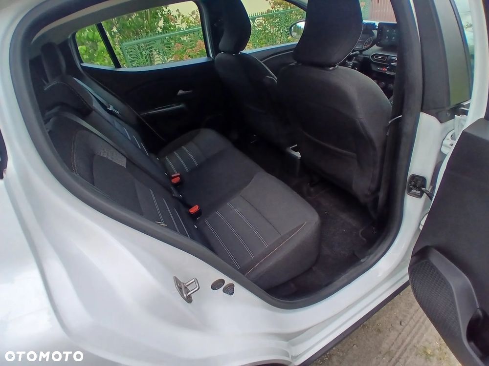 Dacia Sandero Stepway - 11