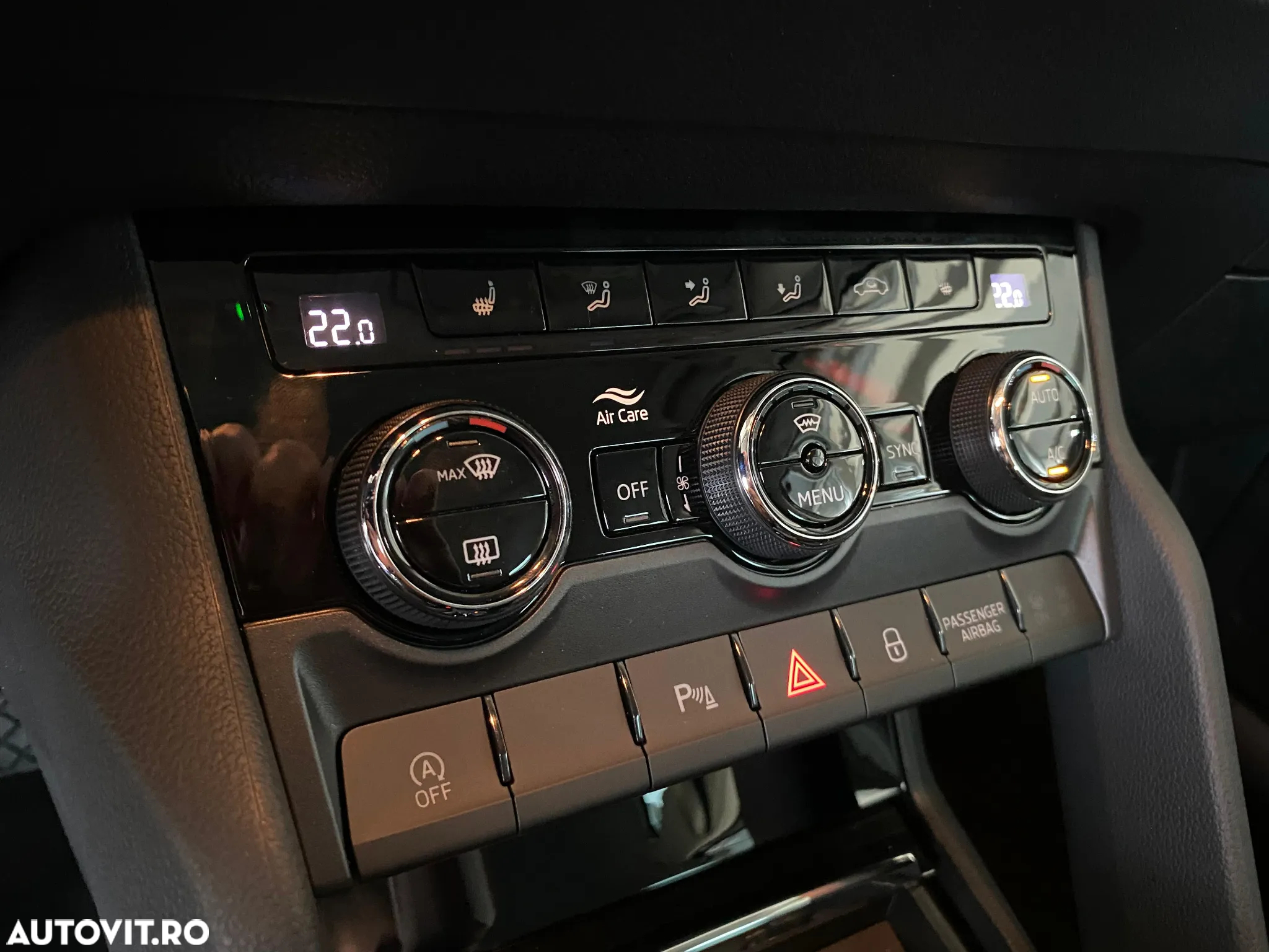 Skoda Karoq 1.5 TSI DSG Selection - 18