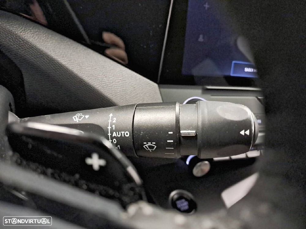 Peugeot 408 1.2 Hybrid Allure e-DCS6 - 14