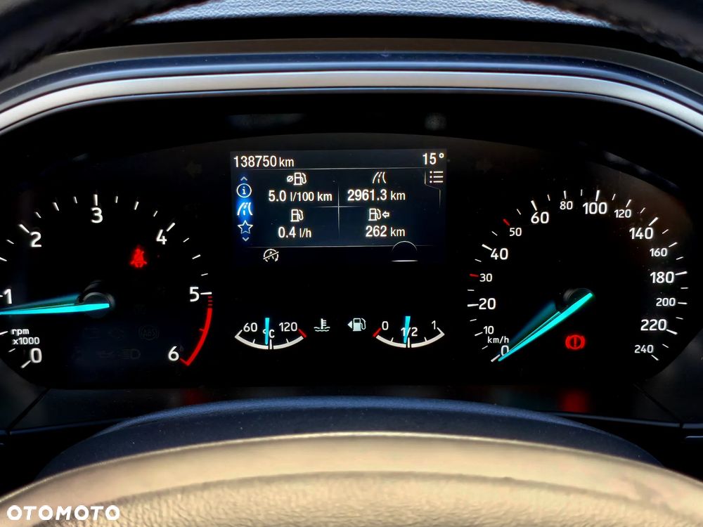 Ford Focus - 8