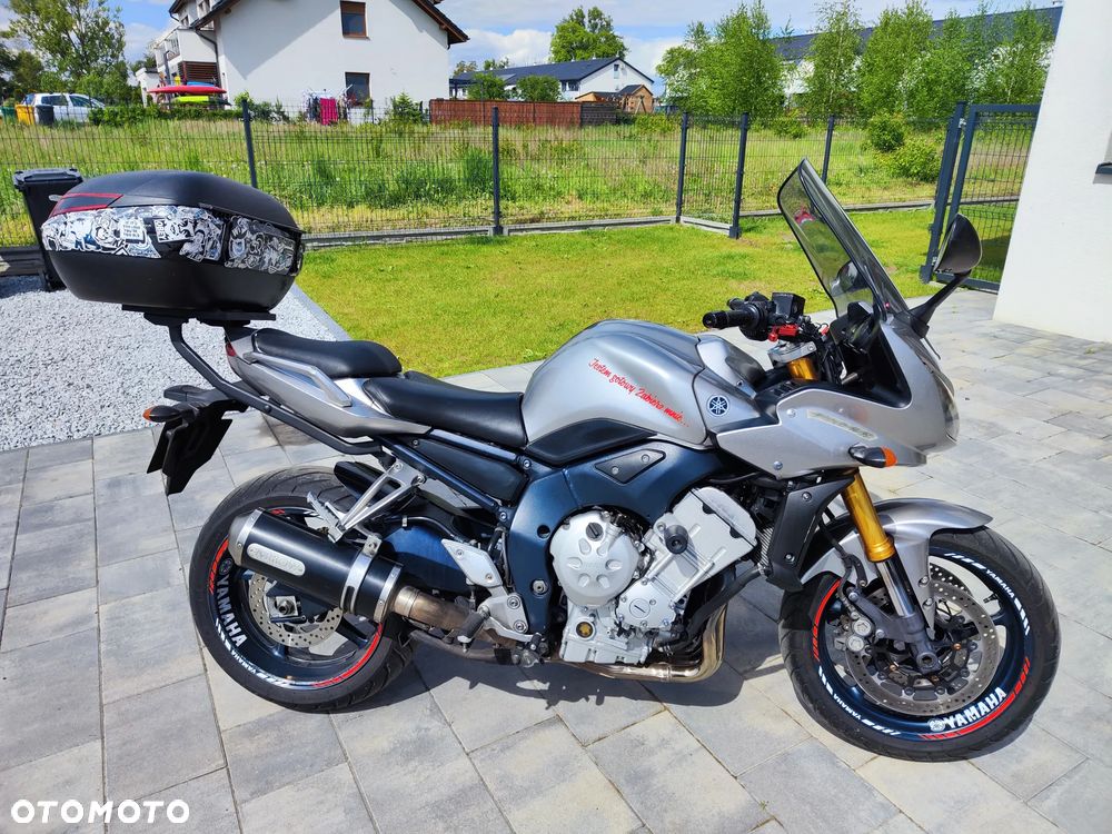 Yamaha FZS - 3