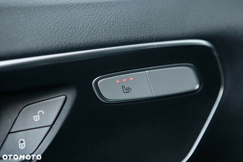 Mercedes-Benz Vito - 18