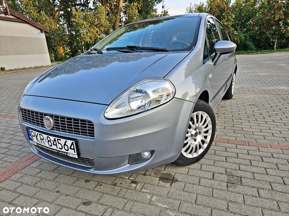 Fiat Grande Punto 1.4 8V - 24