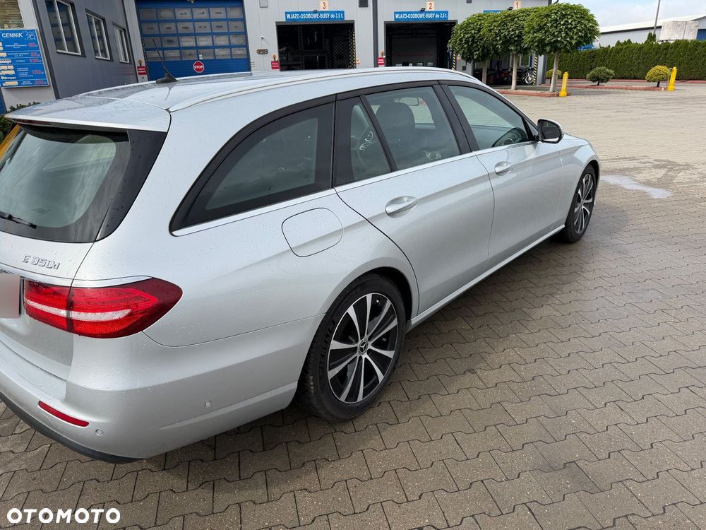Mercedes-Benz Klasa E - 4