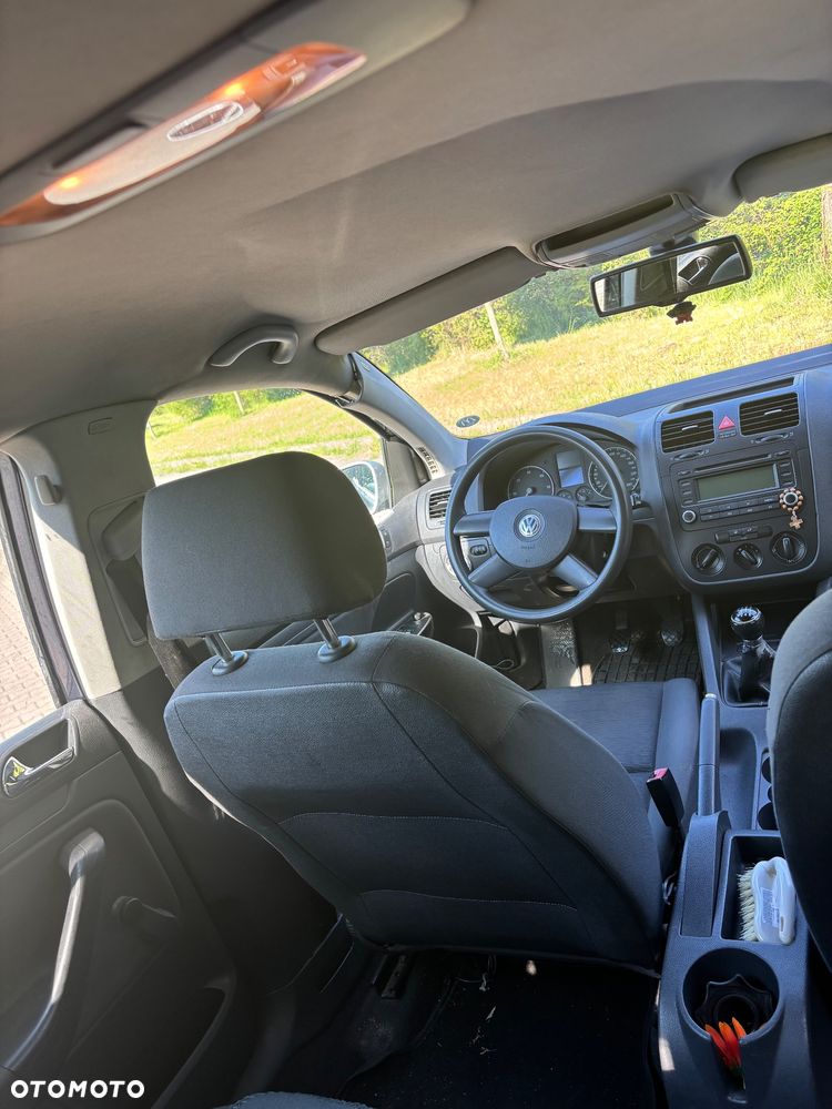 Volkswagen Golf 1.9 TDI Comfortline - 6