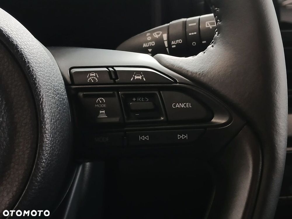 Toyota Yaris Hybrid 1.5 Executive - 16
