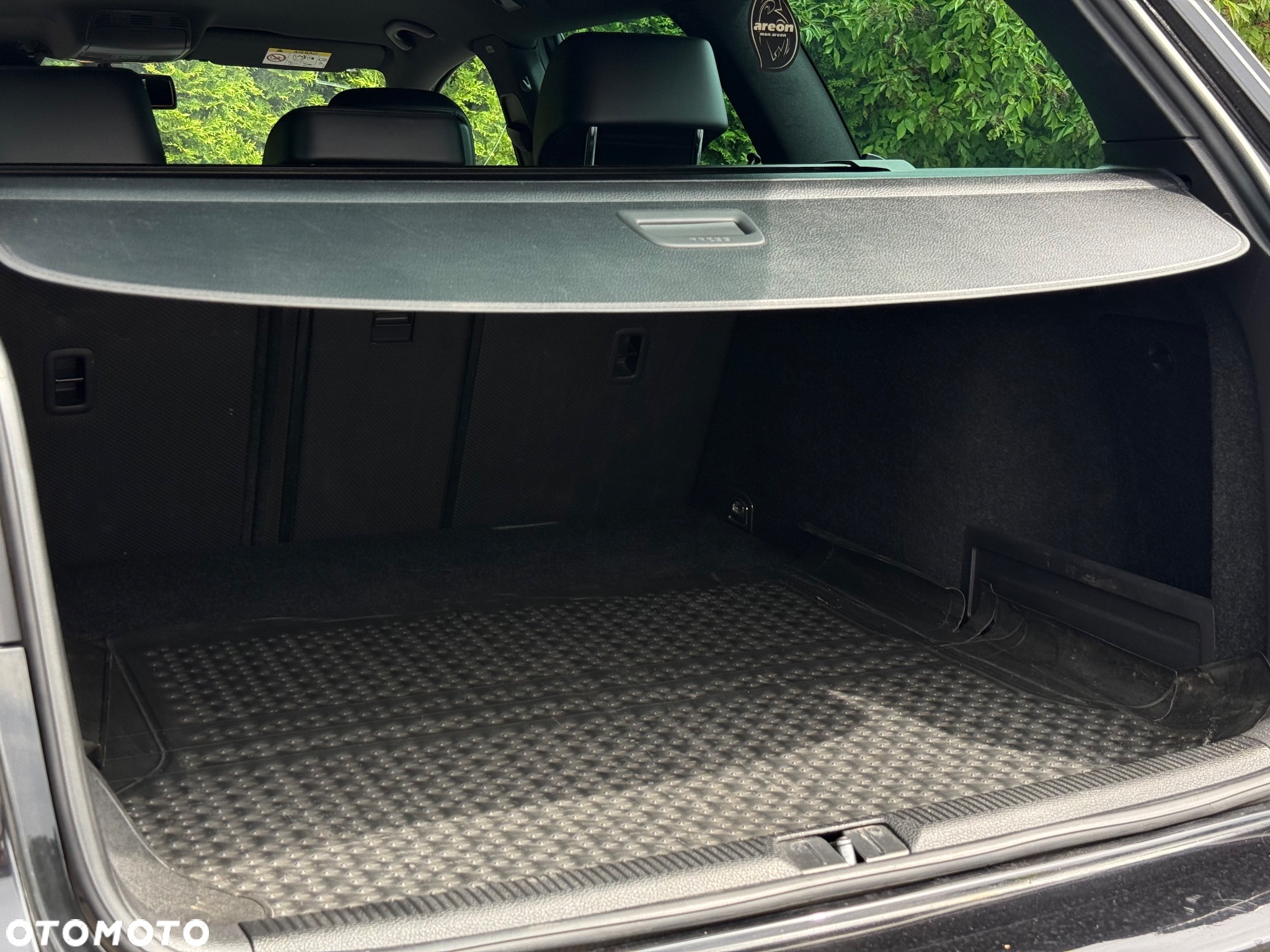 Volkswagen Passat 2.0 TDI Highline R-Style - 8
