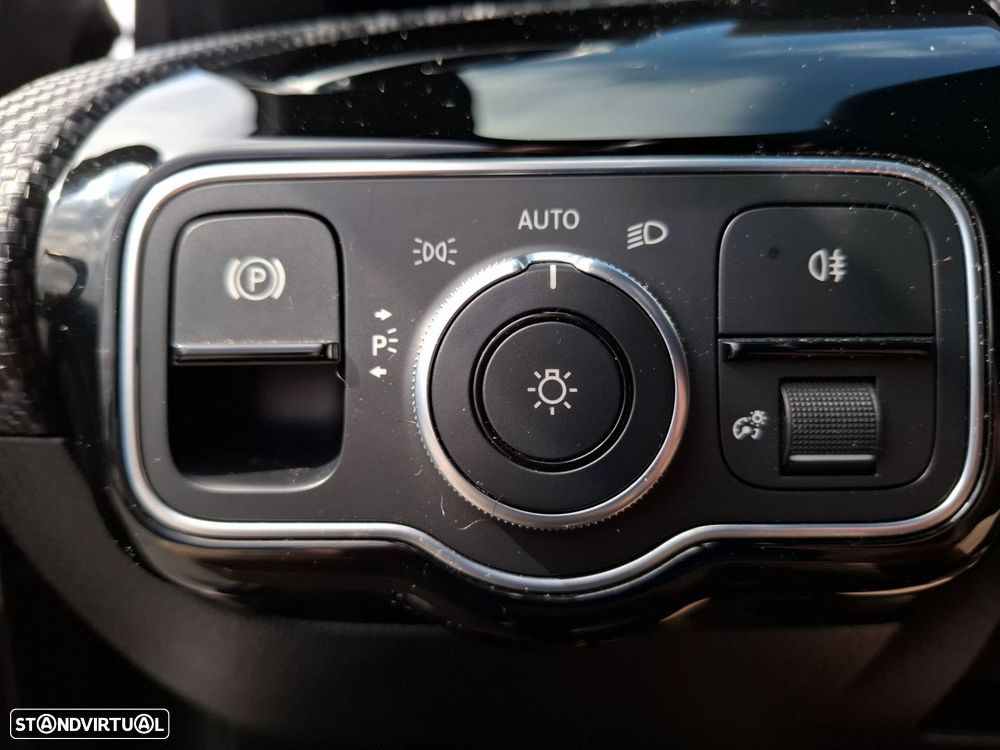 Mercedes-Benz A 180 d Style Plus Aut. - 21