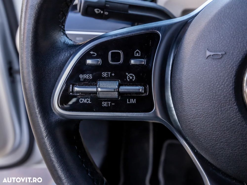 Mercedes-Benz A 250 e 8G-DCT - 20