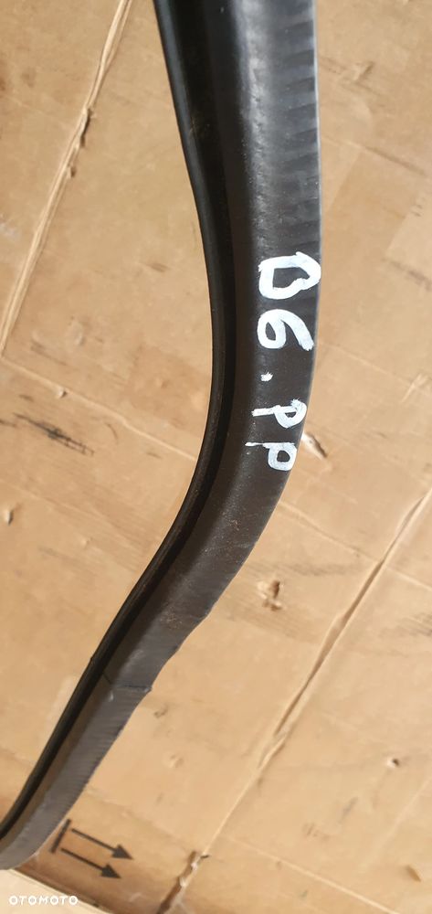 Uszczelka drzwi prawy przód przednia prawa VW Passat B6 - 8