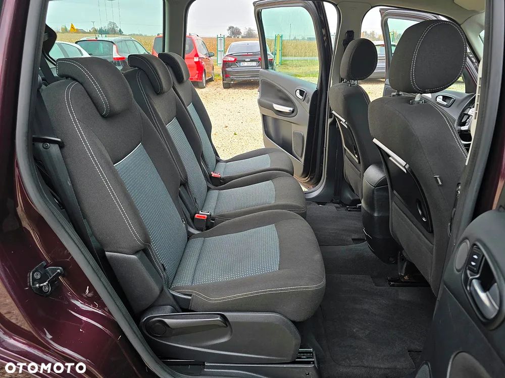 Ford Galaxy 2.0 Trend - 24