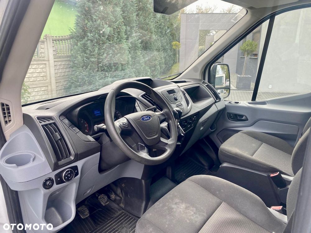 Ford Transit - 4