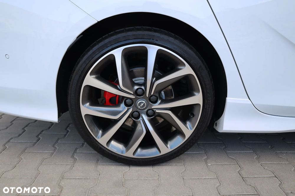 Opel Insignia 2.0 BiTurbo 4x4 GSI - 34