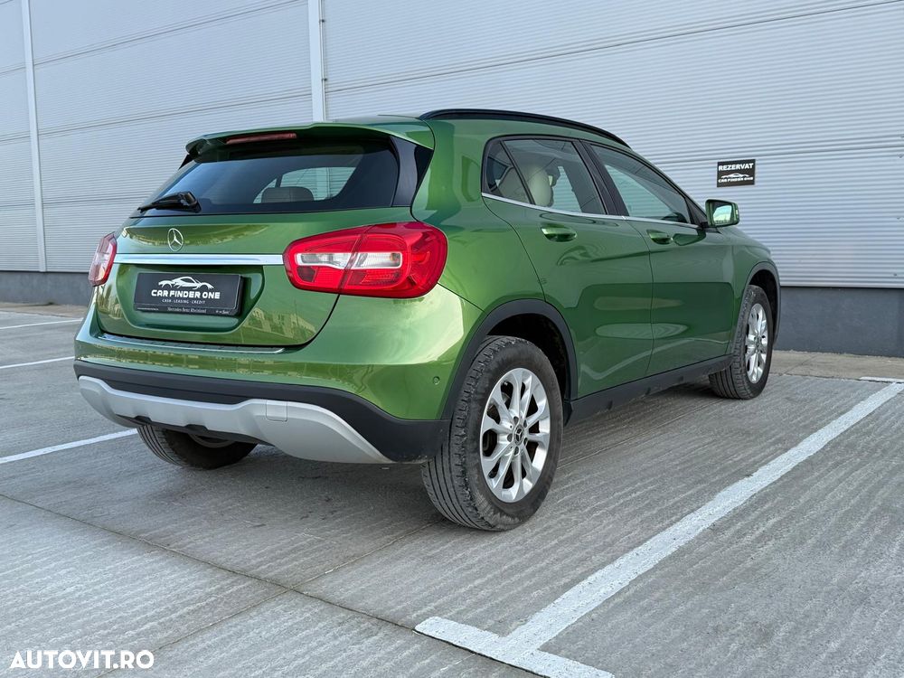 Mercedes-Benz GLA 200 d 7G-DCT Style - 4