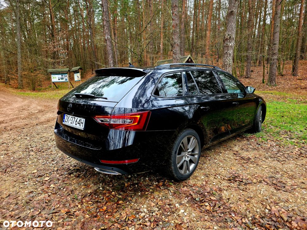 Skoda Superb 2.0 TSI Sportline DSG - 6