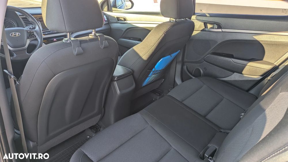 HYUNDAI Elantra 2016 — imagine 12