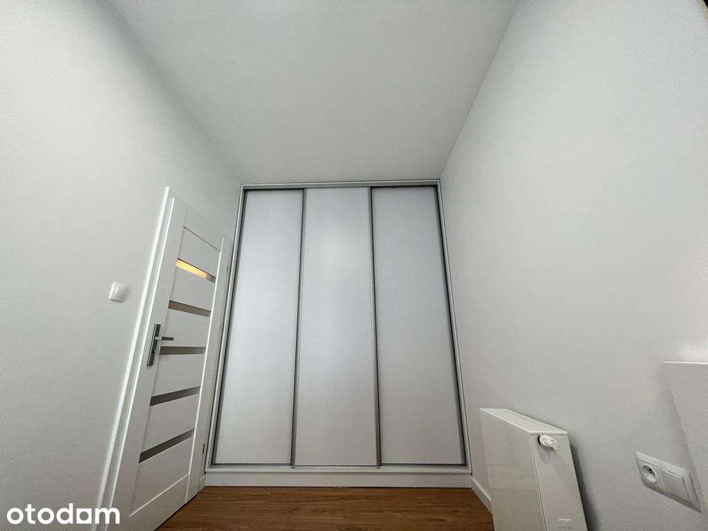 Okolice Uniwersytetu Ekonomicznego, Galerii Kraków/Miejsce w hali