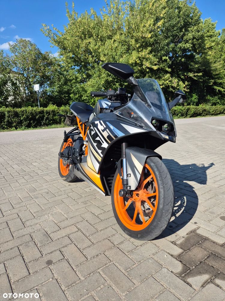 KTM RC 125 - 3