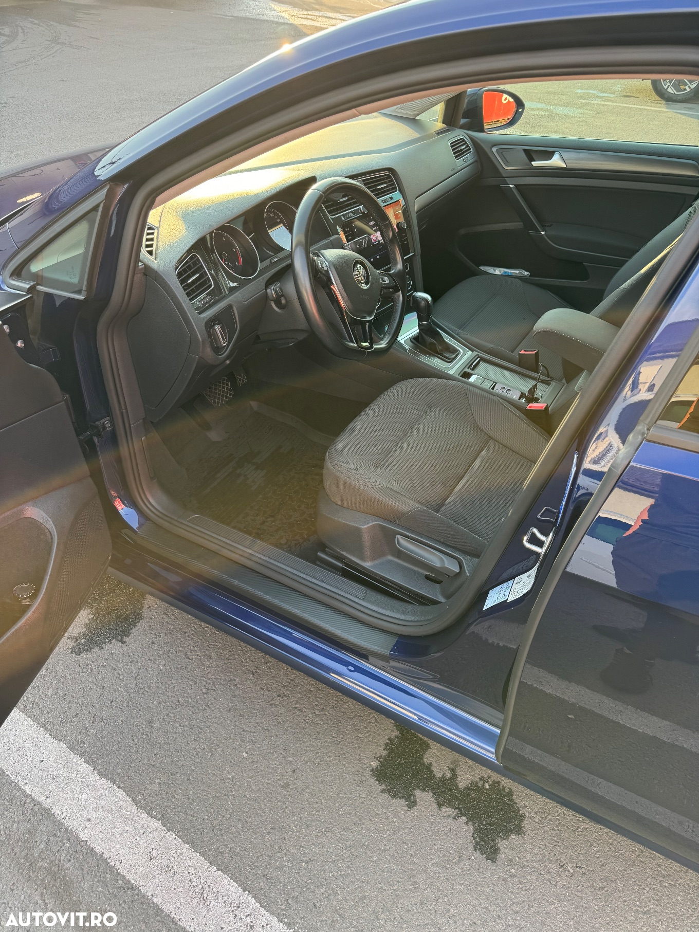 Volkswagen Golf 1.6 TDI DSG Comfortline - 7
