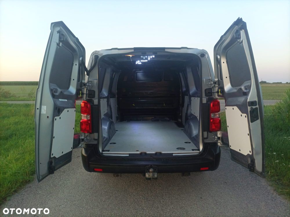Opel Vivaro - 7