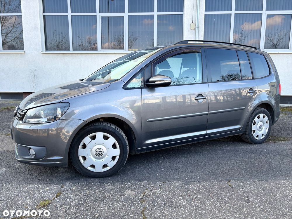 Volkswagen Touran - 9