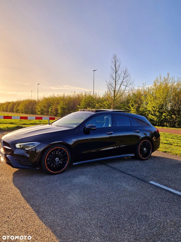Mercedes-Benz CLA 250 4-Matic AMG Line 7G-DCT - 1