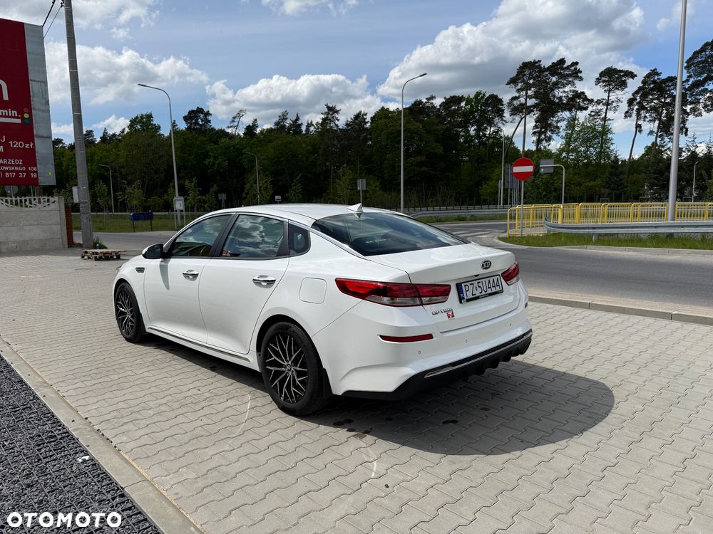 Kia Optima 1.6 T-GDI L DCT - 10
