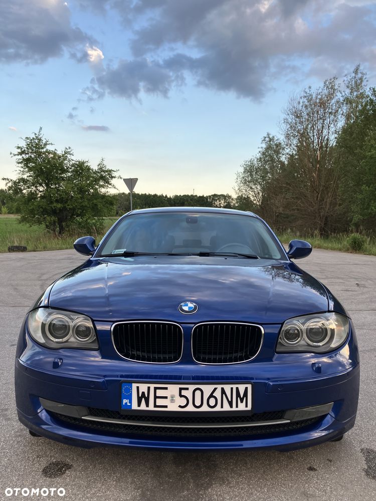 BMW Seria 1 118d Sport Line - 4