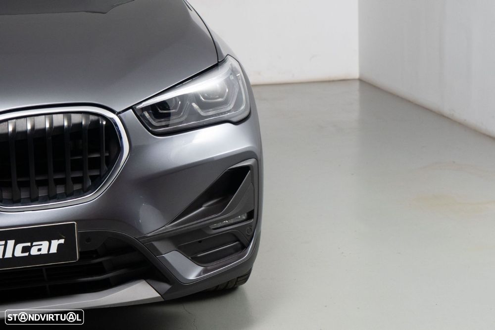 BMW X1 25 e xDrive Corporate Edition - 19