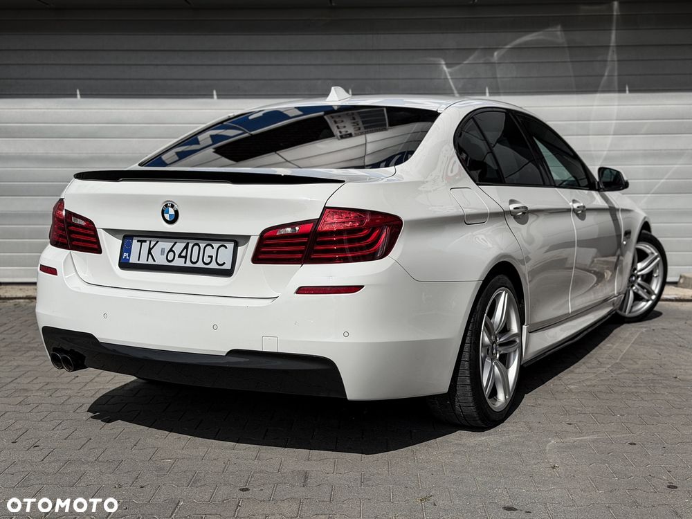 BMW Seria 5 525d Sport-Aut - 7