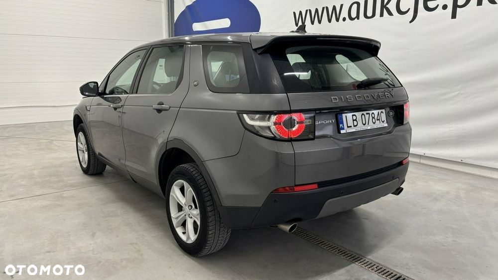 Land Rover Discovery Sport - 6