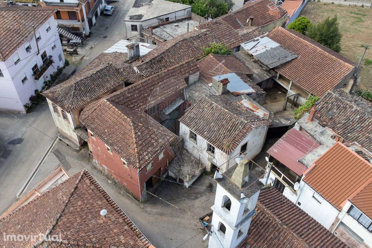 Moradia T4 para venda - Grande imagem: 2/43