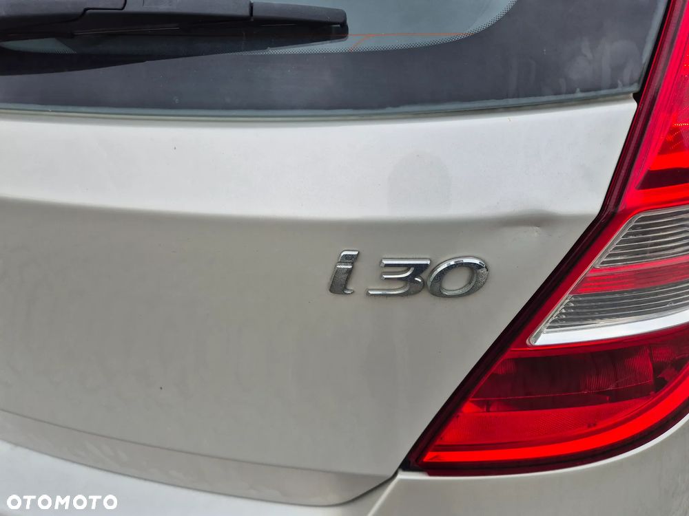 Hyundai i30 1.4 Comfort - 8