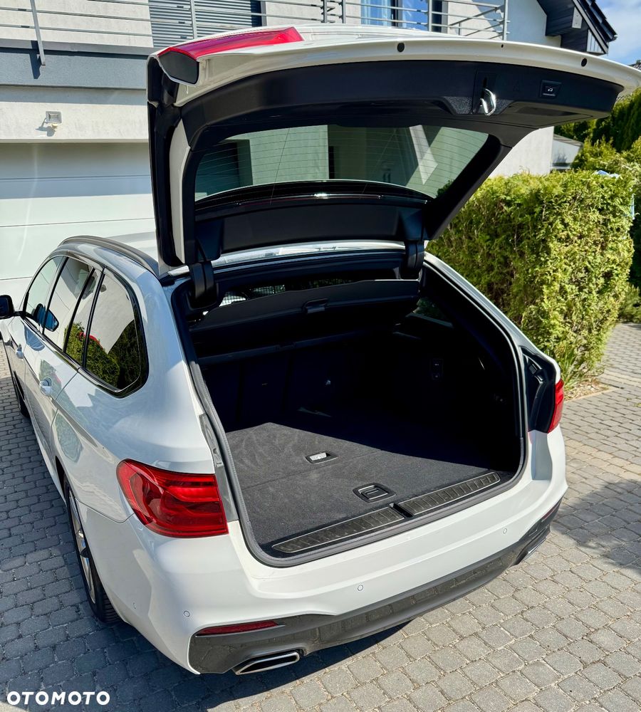 BMW Seria 5 520d M Sport sport - 25