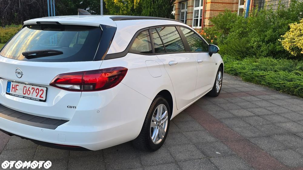 Opel Astra - 34