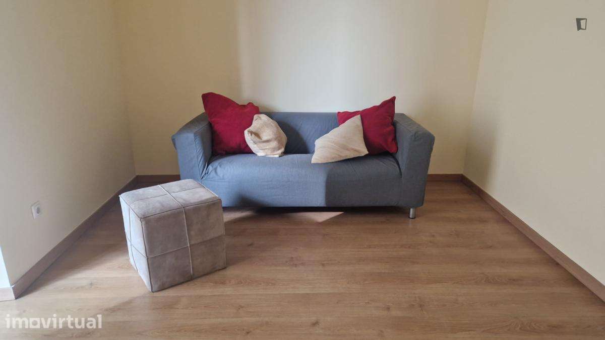 Apartamento com 3 quartos - localizado em Entrecampos Lisbon - Grande imagem: 3/8