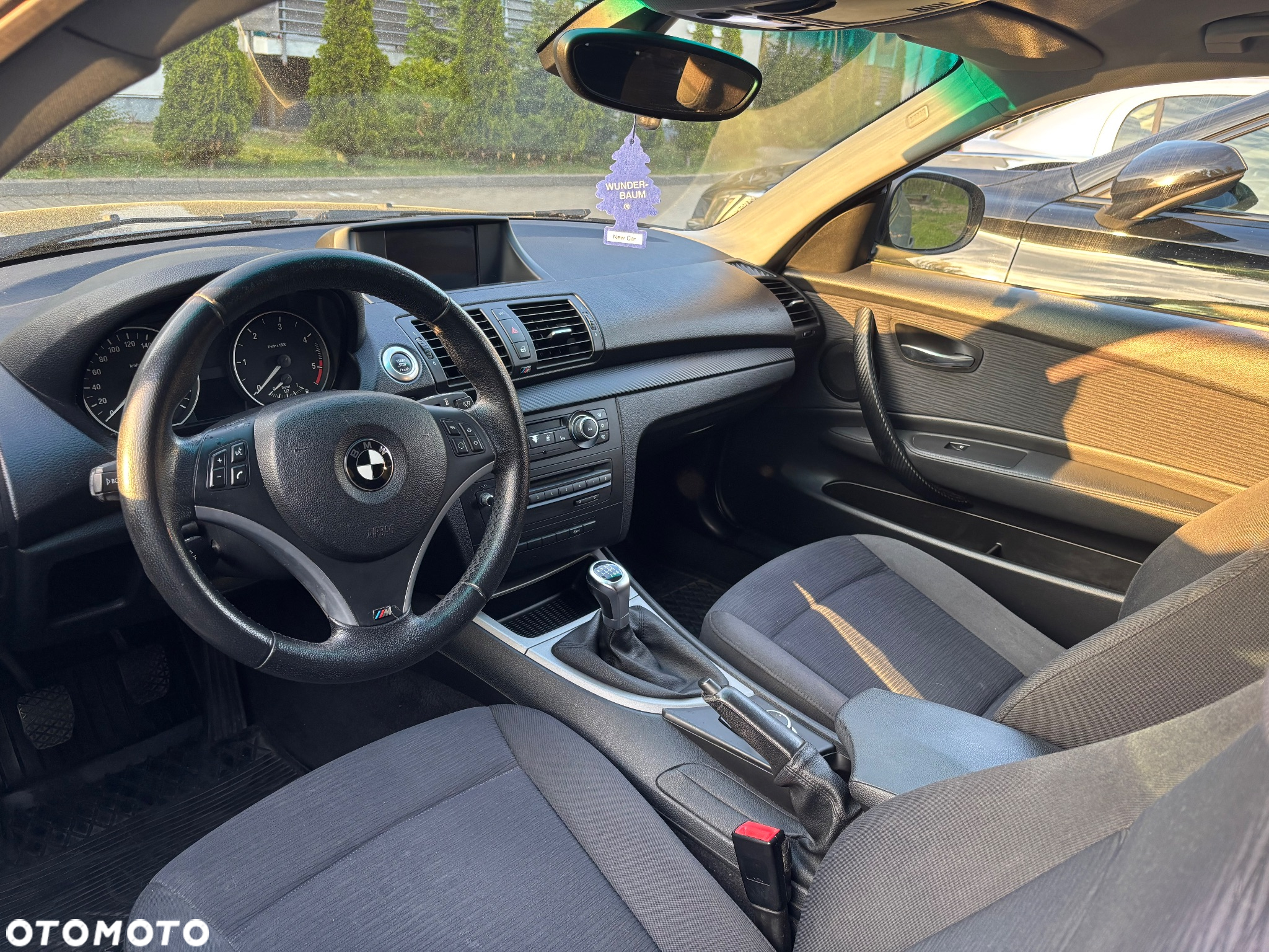 BMW Seria 1 116d - 6