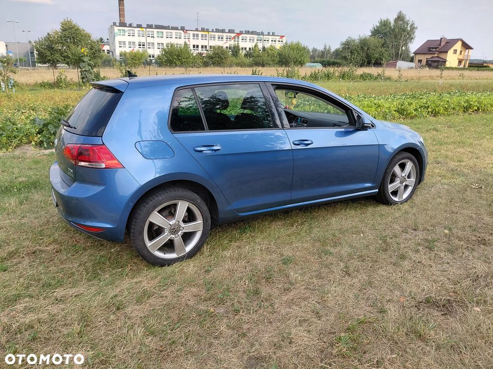 Volkswagen Golf 1.6 TDI DPF Highline - 7