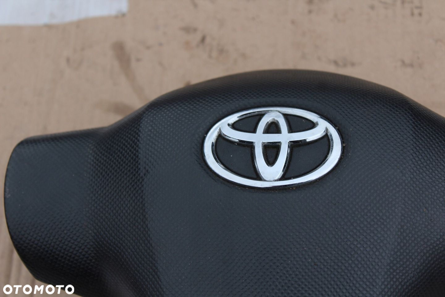 TOYOTA YARIS II PODUSZKA KIEROWCY W KIEROWNICE AIRBAG - 2