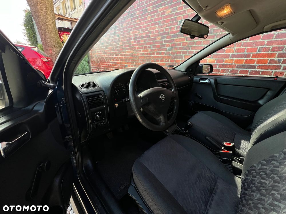 Opel Astra - 7