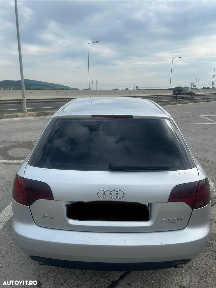 Audi A4 - 5