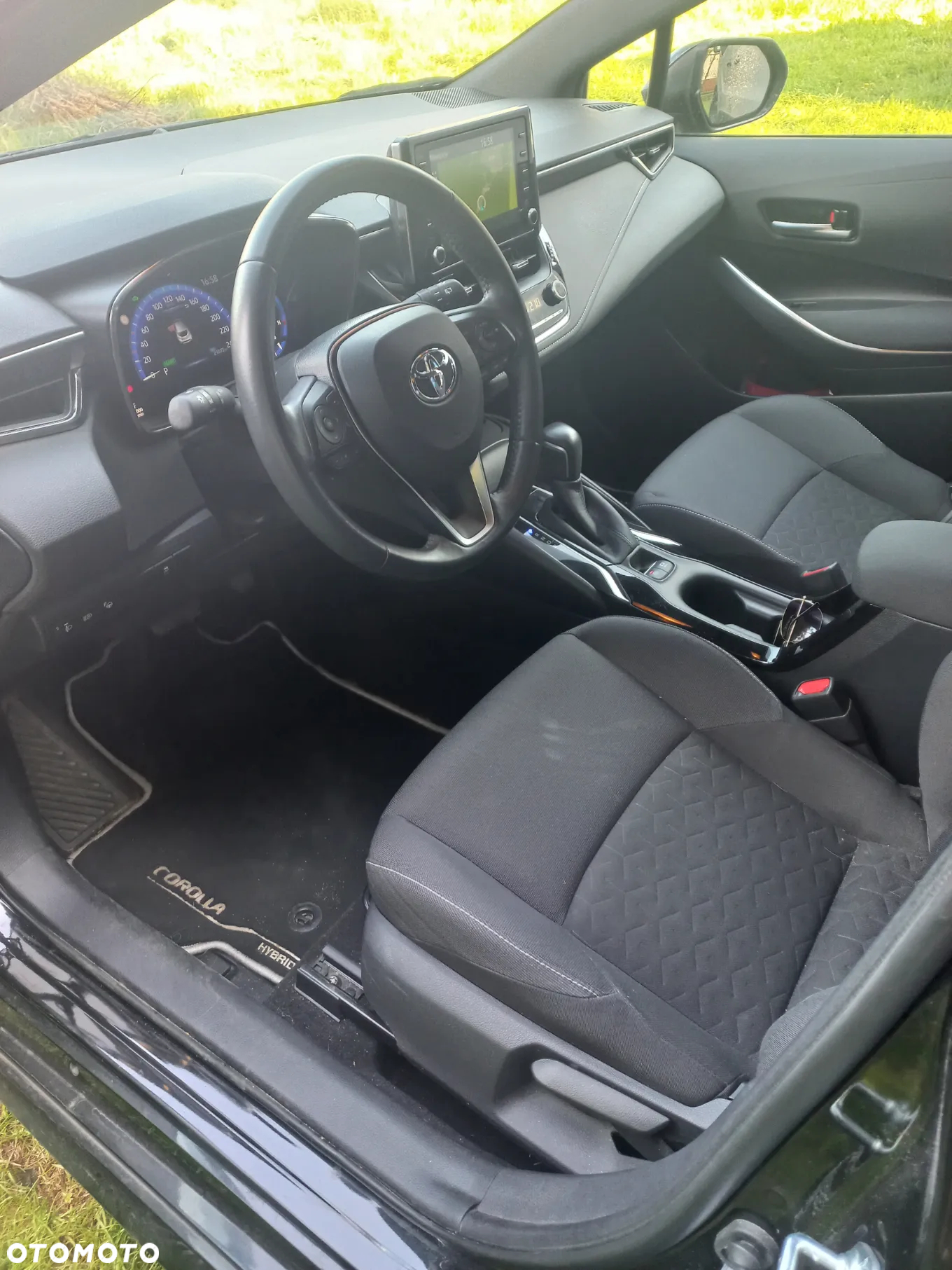 Toyota Corolla - 8