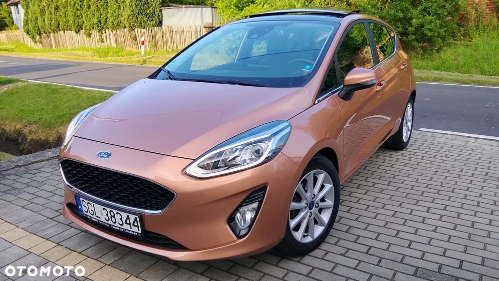 Ford Fiesta 1.0 EcoBoost S&S TITANIUM - 4