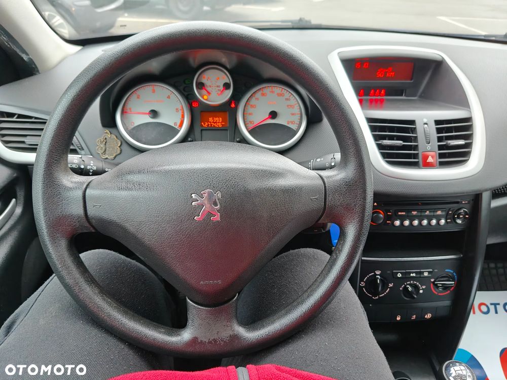 Peugeot 207 90 HDi FAP (Blue Lion) Sport - 20