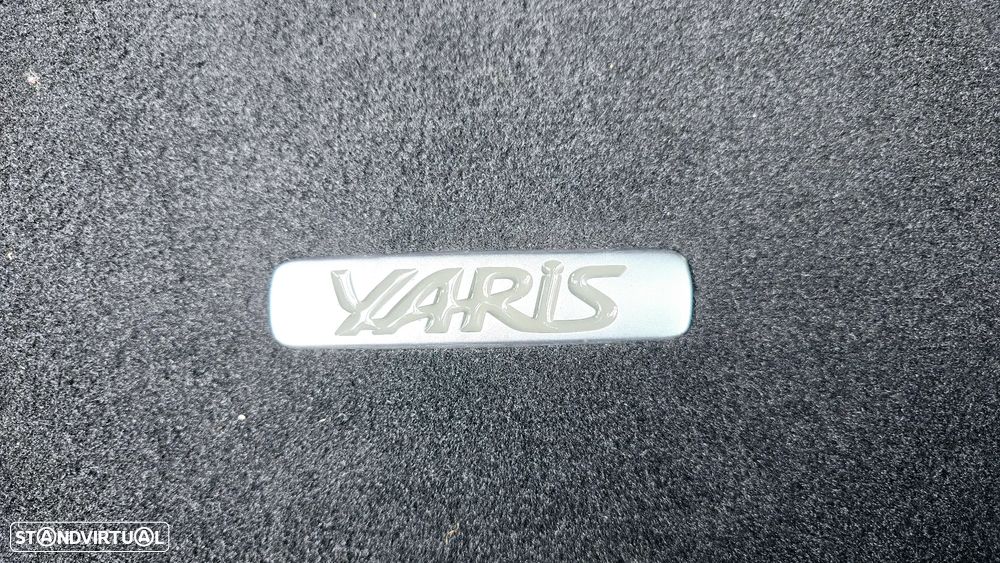 Toyota Yaris 1.0 VVT-i Trend - 18