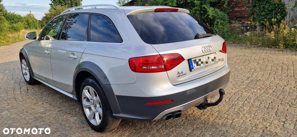 Audi A4 Allroad - 11
